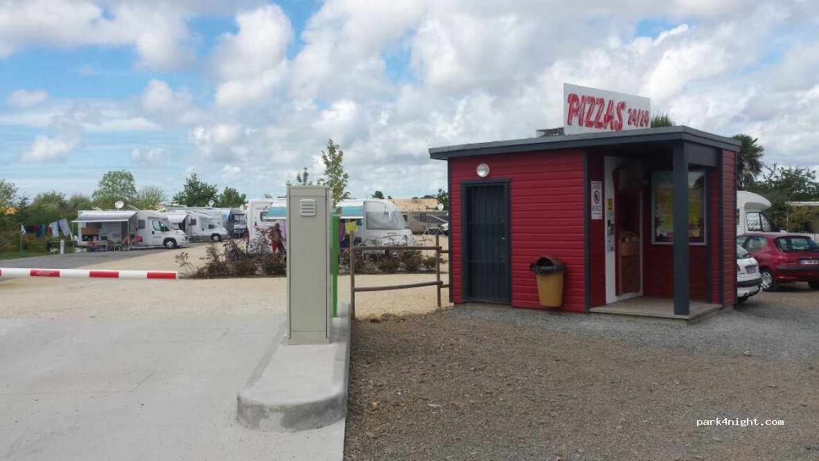 (85800) Le Fenouiller - 7 Rue du Centre — foto