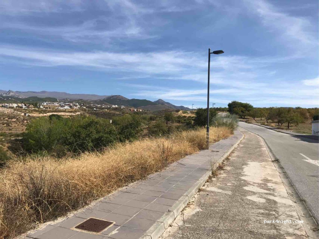 (18140) Gójar - 186 Calle de la Encina — foto