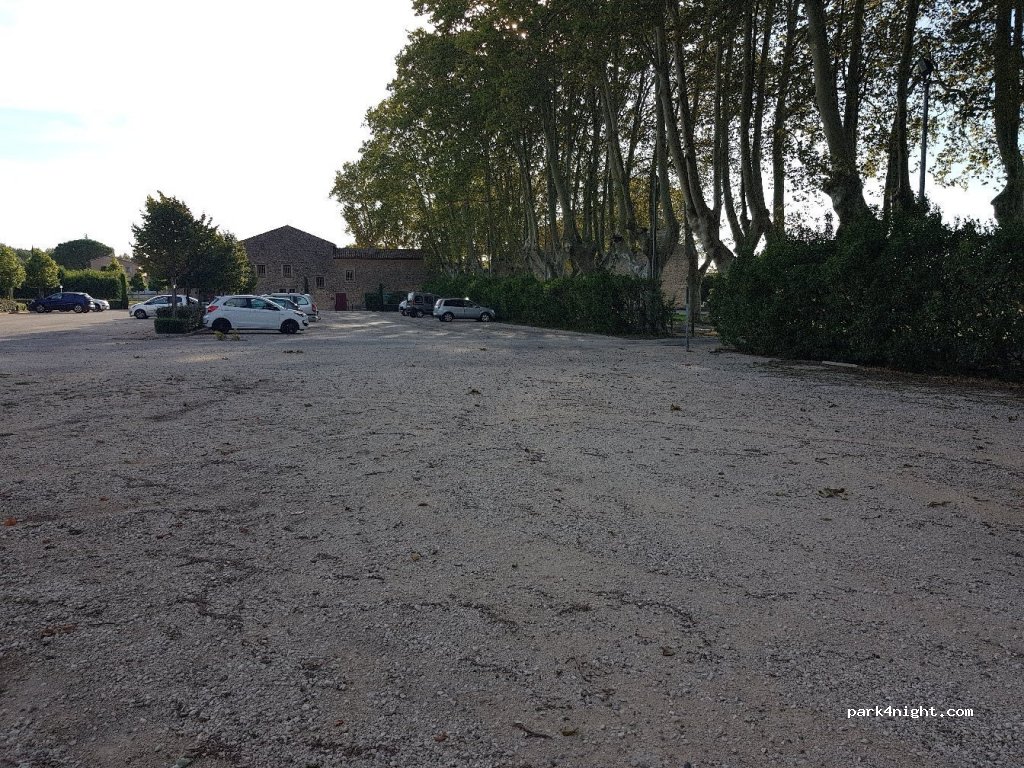 (84300) Taillades - — foto
