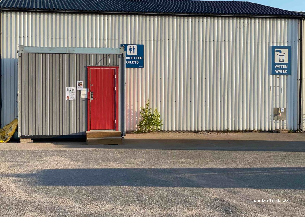 (371 32) Karlskrona - 17 Östra Hamngatan — foto 3