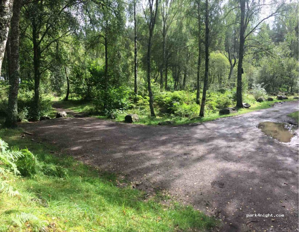 (IV14 9EN)  - Unnamed Road — foto