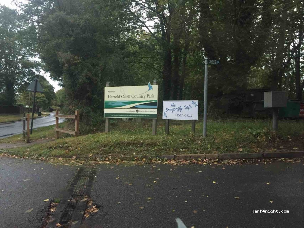 (MK43 7DT) Harrold - 1 Carlton Road — foto