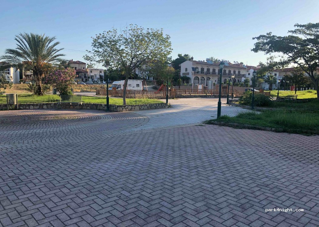 (630 71) Psakoudia - Unnamed Road — foto 2
