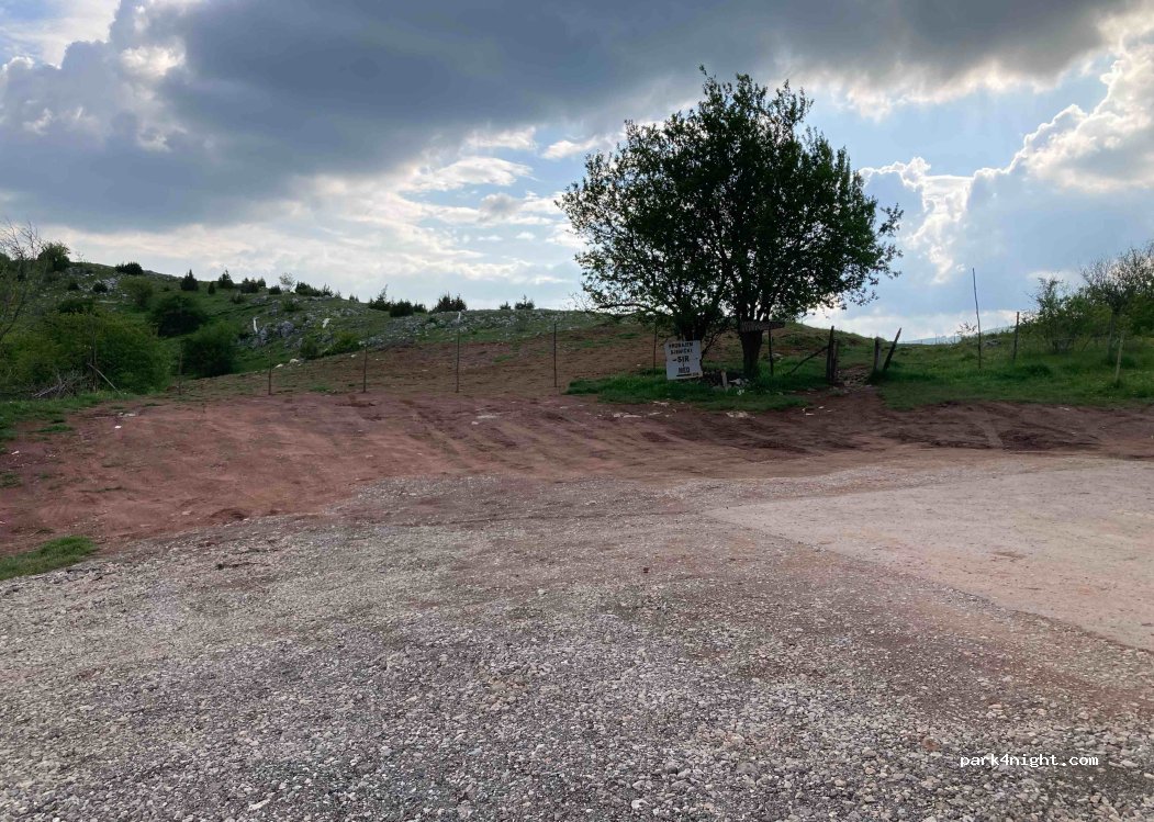 () Družiniće - Unnamed Road — foto 3