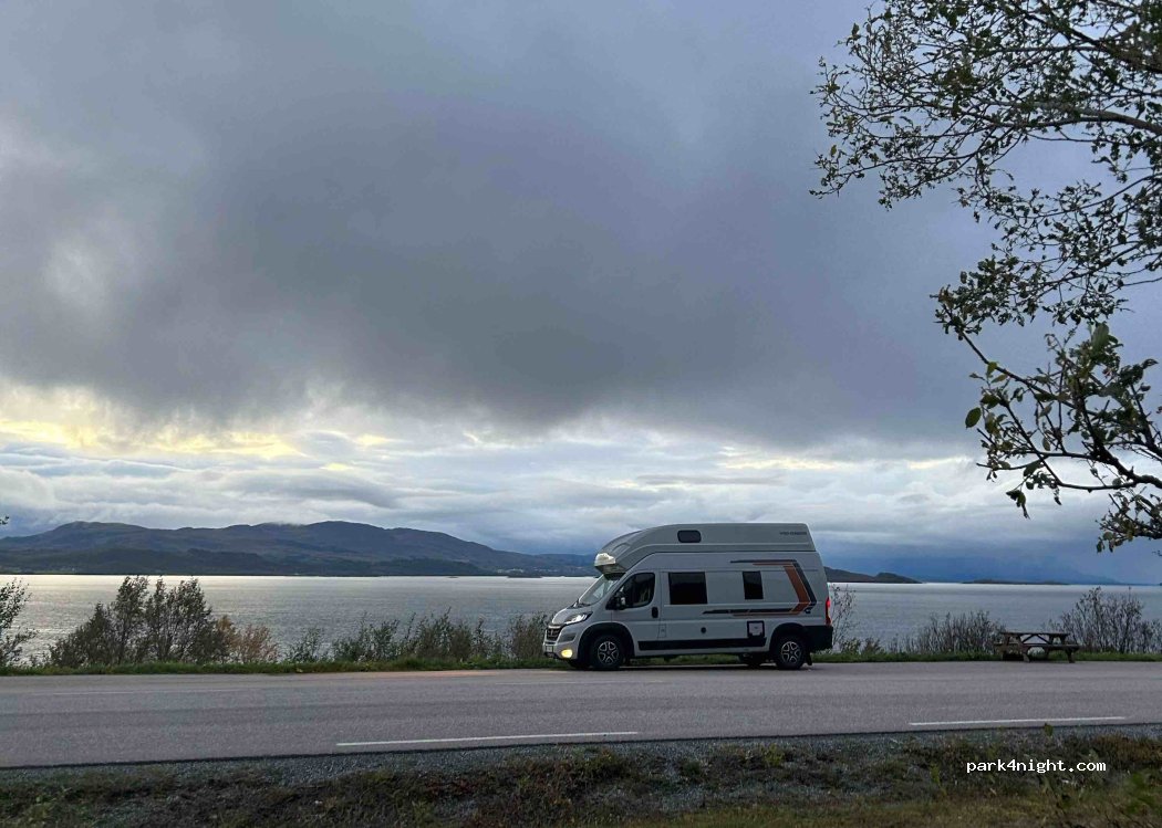 (9445) Tovik - 74 Fylkesvei 825 — foto 4