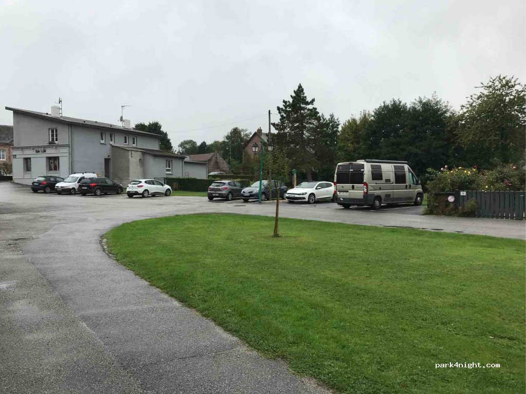 (76740) Le Bourg-Dun - 6 Route de Dieppe — foto