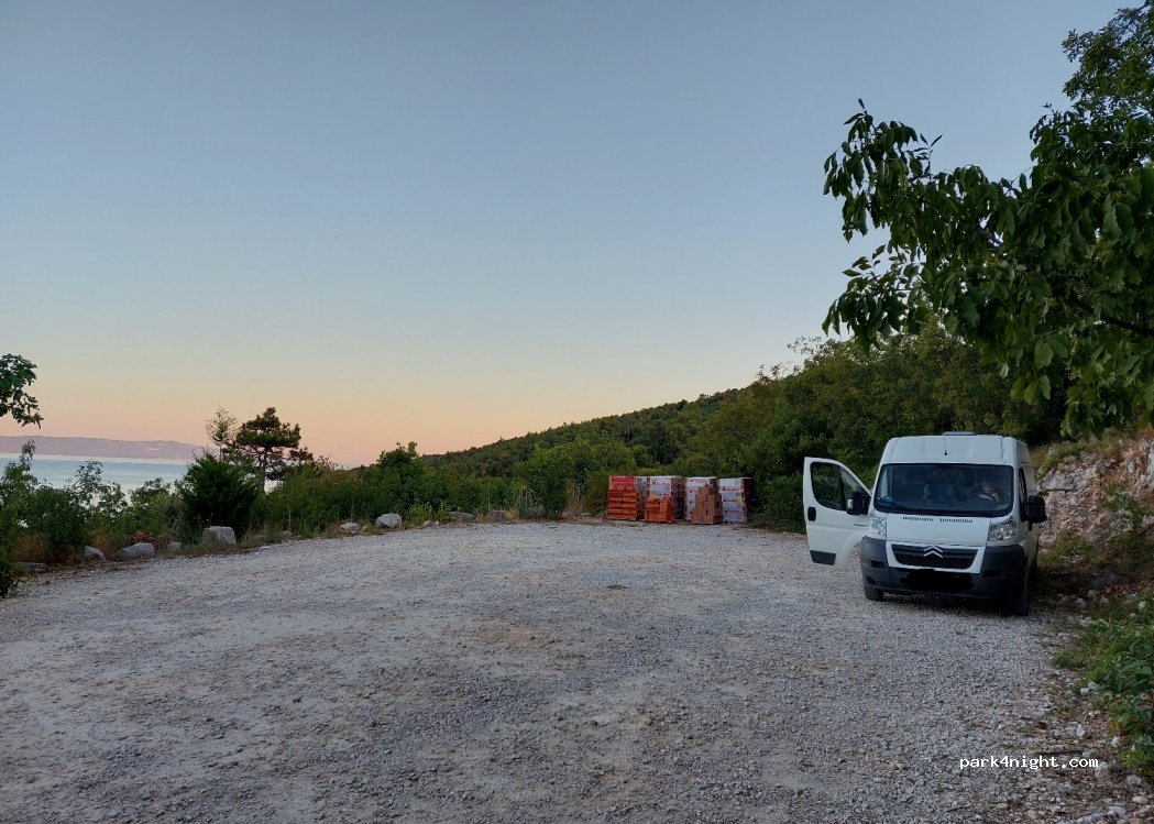 (52220) Drenje - Unnamed Road — foto 2