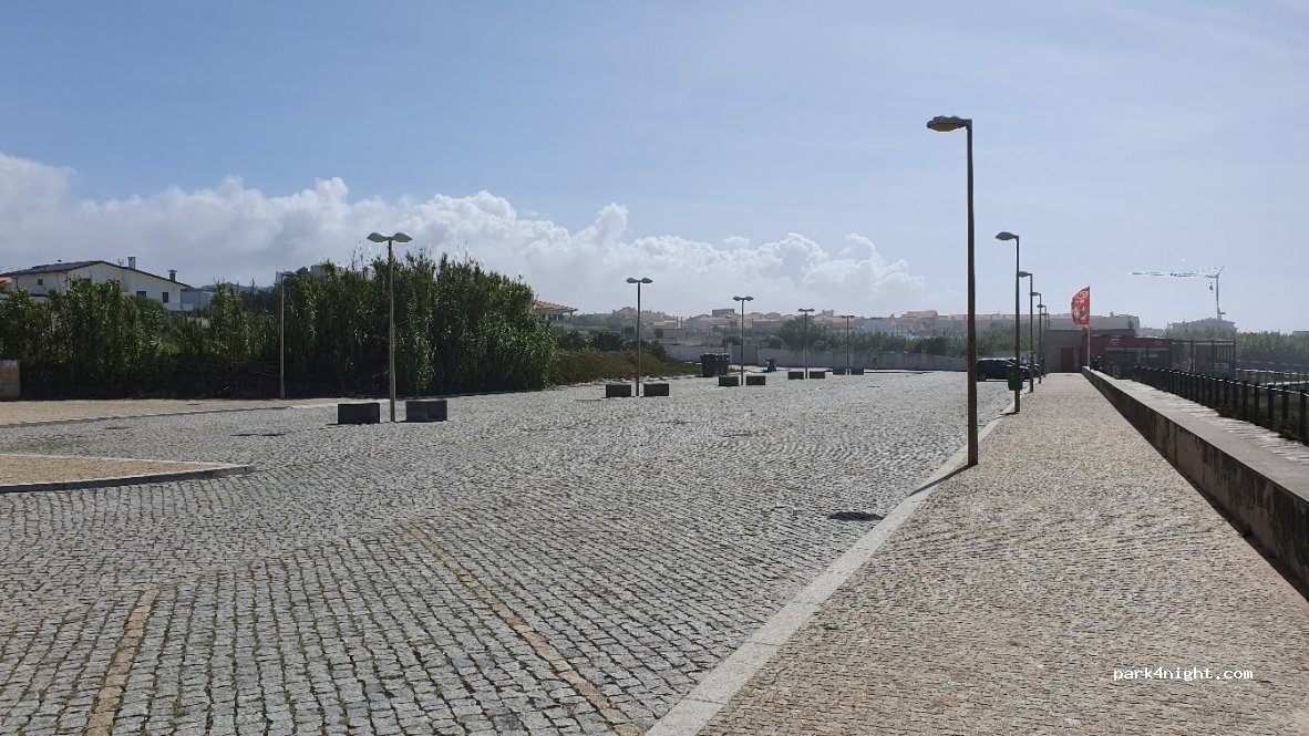 (4485) Vila Chã - 139 Rua da Laderça — foto
