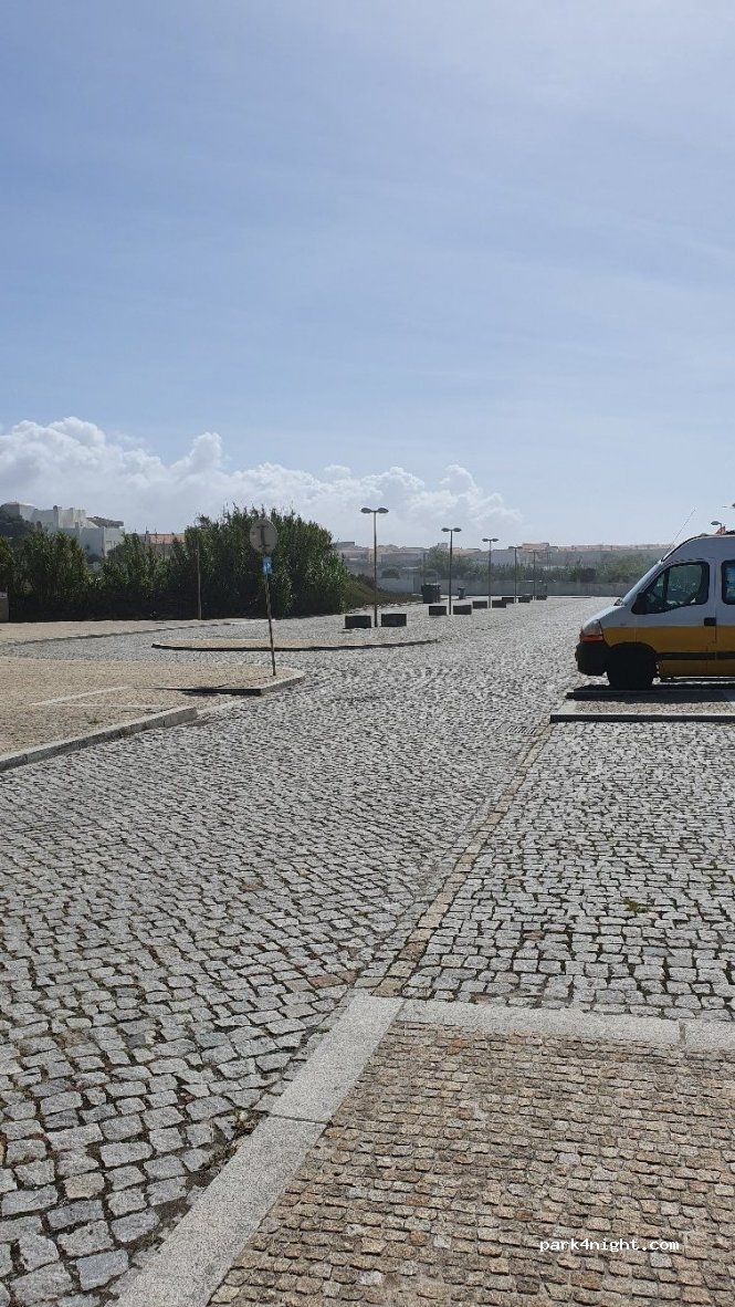 (4485) Vila Chã - 139 Rua da Laderça — foto 3