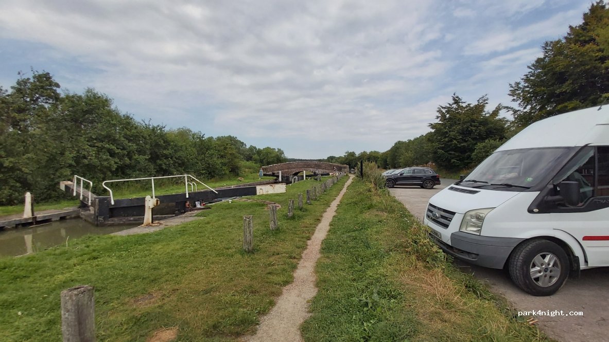 (SN8 3JT) Marlborough - Froxfield Top Lock — foto 2
