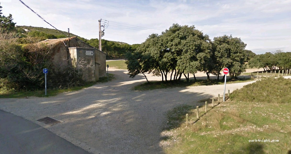(13150) Tarascon - Ancien Chemin de Graveson — foto 2