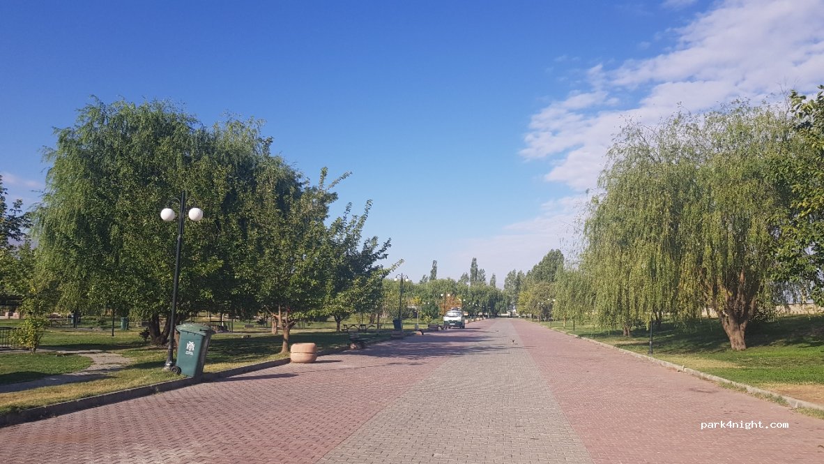 (24002)  - Ekşisu Mesire Alanı Park İç Yolu — foto