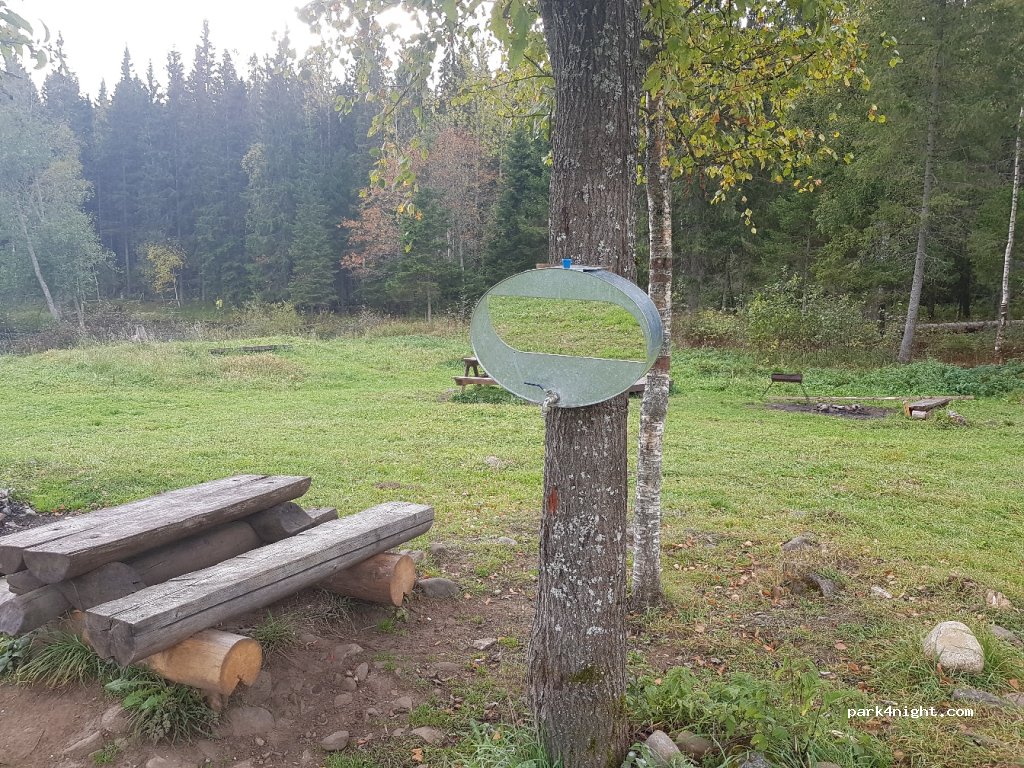 Camping Store (Ruskeala) — foto