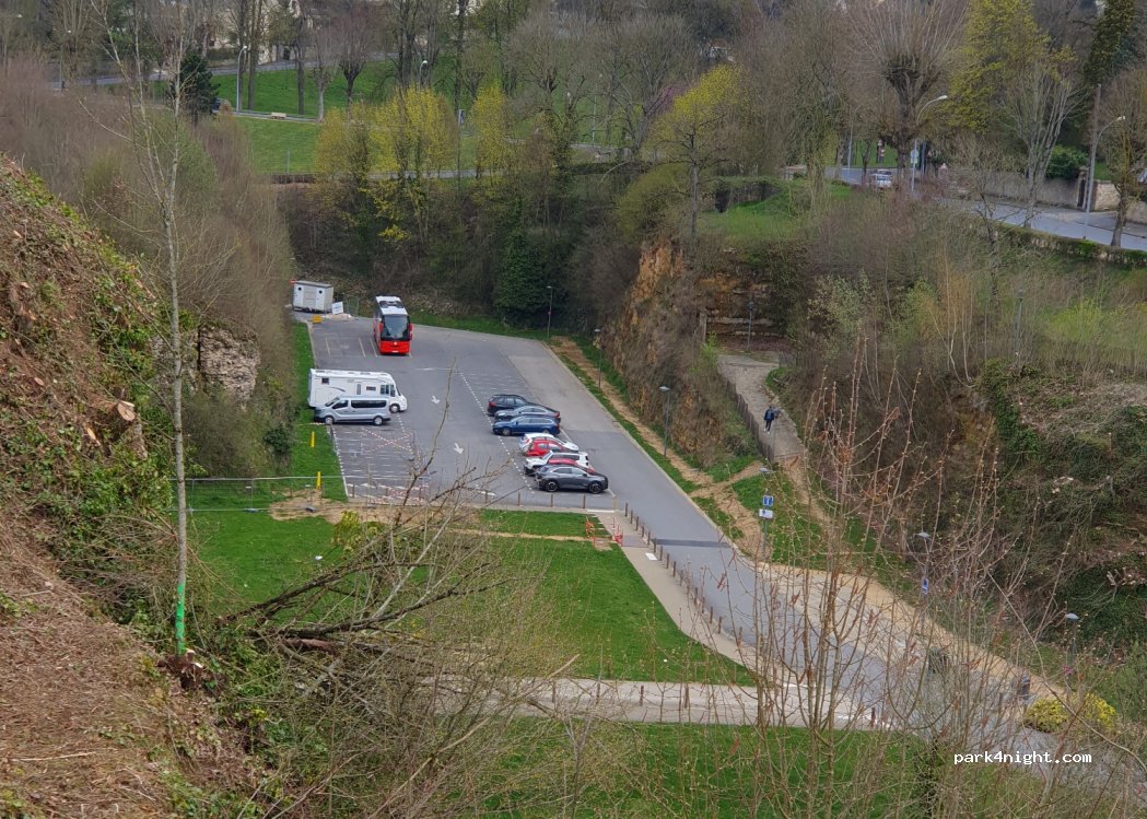 (08200) Sedan - 38 Rue Hue Tanton — foto 3