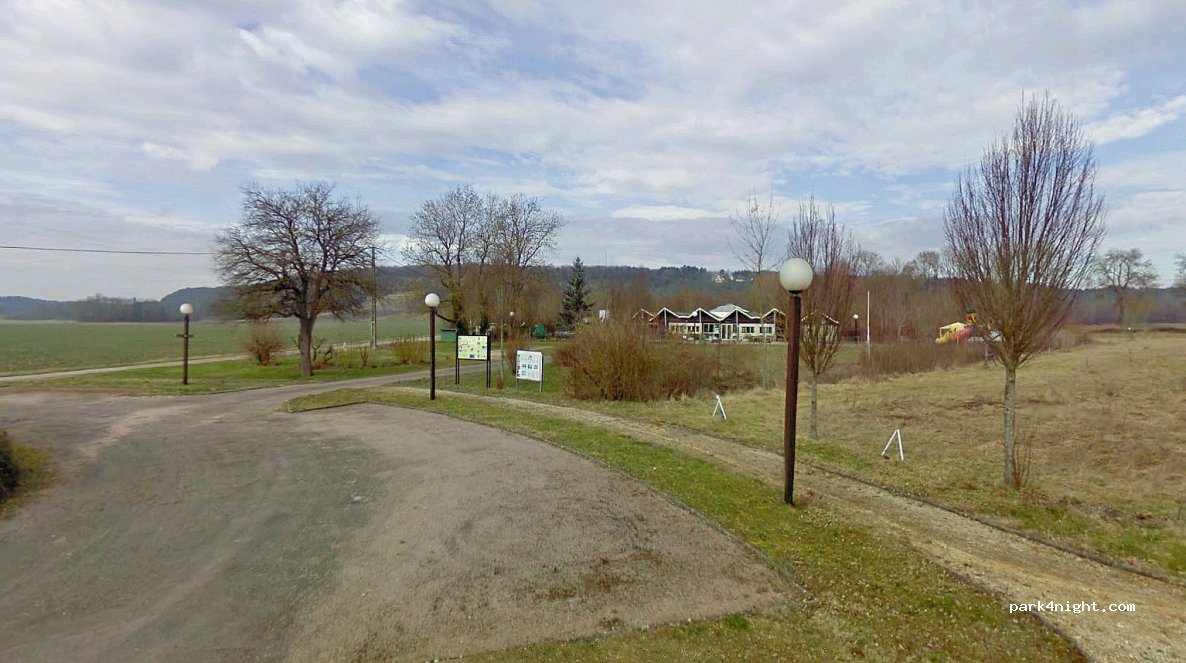 Camping Les Grebes Du Lac De Marcenay — foto