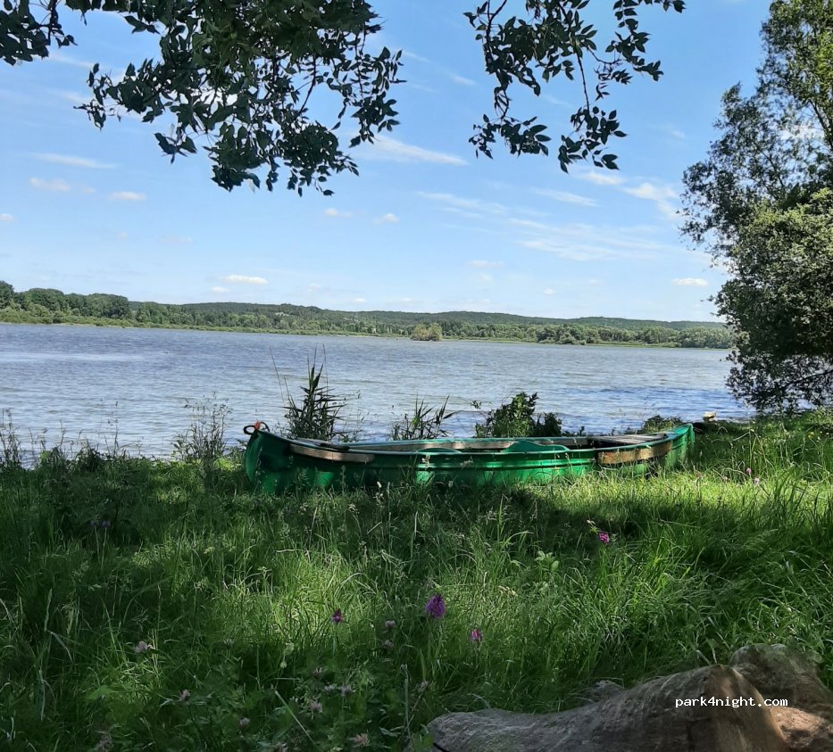 Camping Les Grebes Du Lac De Marcenay — foto 2
