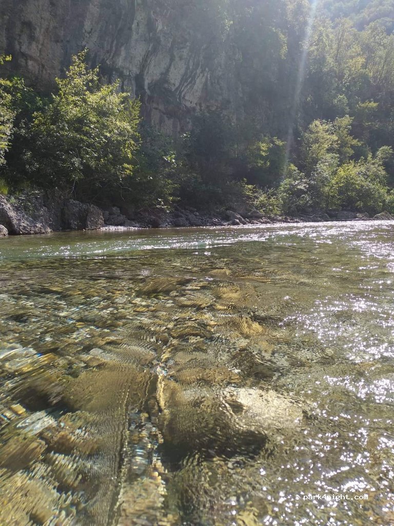 ()  - E80 — foto
