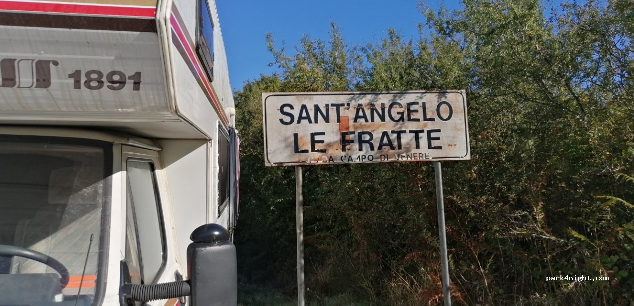 (84035) Brienza - Unnamed Road — foto 3