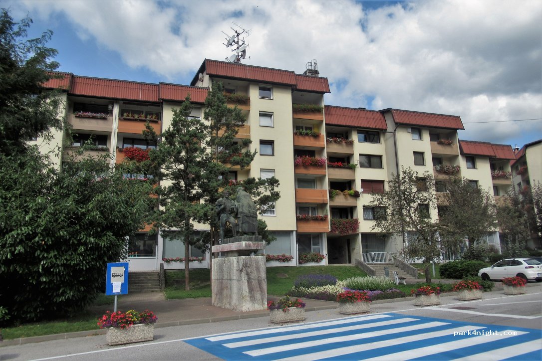 (5282) Cerkno - 20 Platiševa ulica — foto