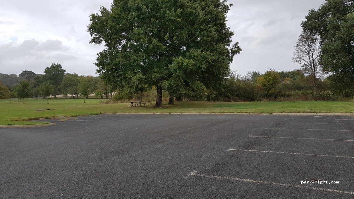(49360) Somloire - 14 Rue du Stade — foto 3
