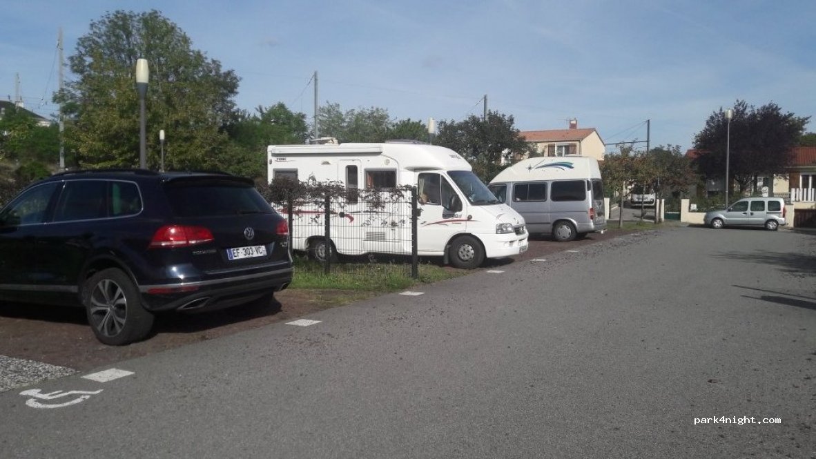 (63200) Riom - 5 Rue des Dagneaux — foto 2