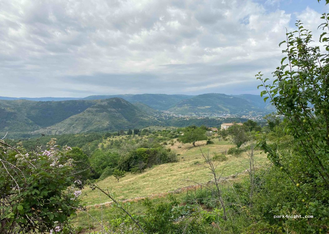 (07000) Coux - 90 Chemin de Terre Rouge — foto