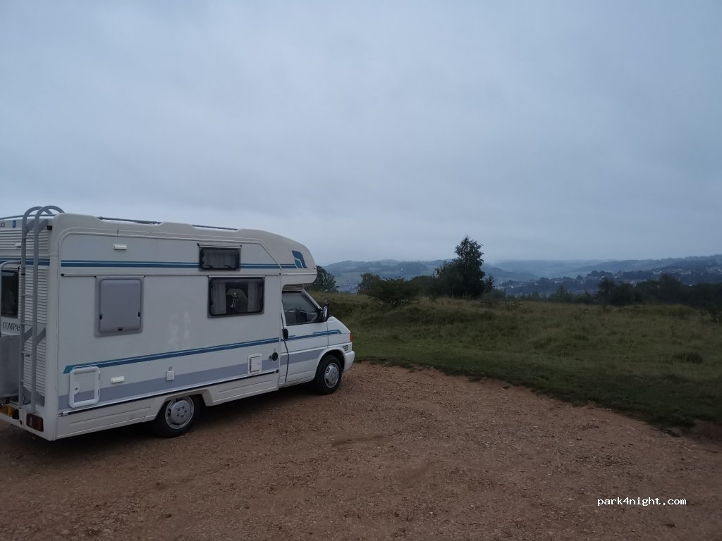 (GL5 5BP)  - Unnamed Road — foto