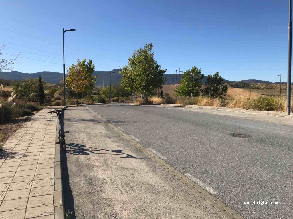 (18150) Gójar - 16 Calle A — foto