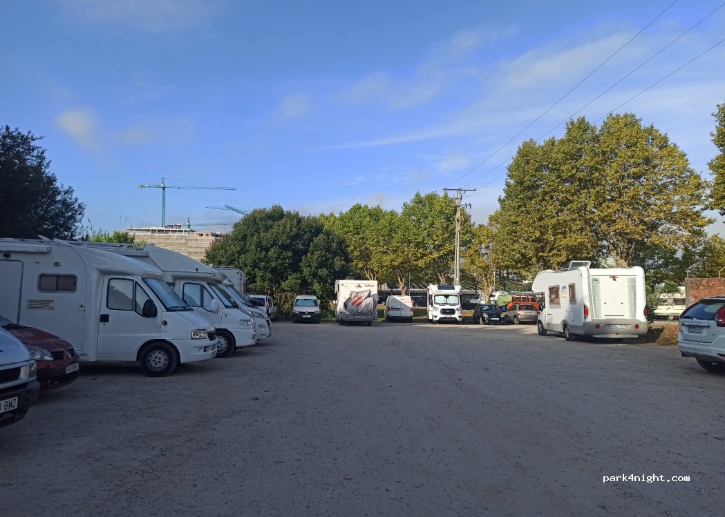 (36002) Pontevedra - 64 Avenida de Buenos Aires — foto 3