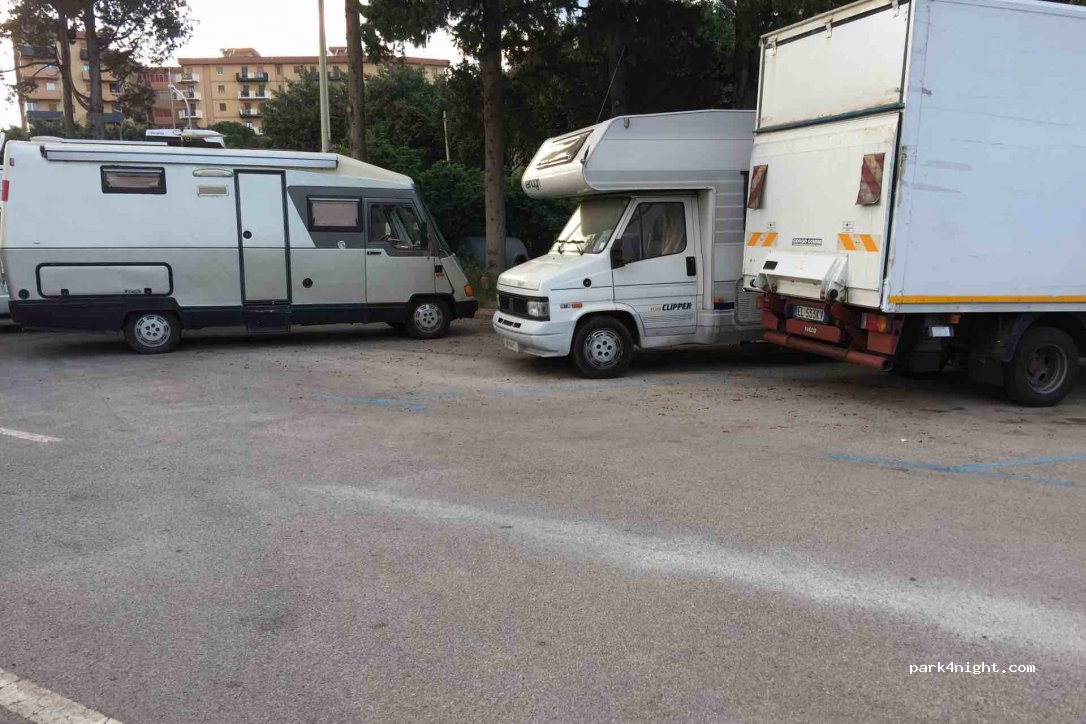 Parking Giotto — foto 3