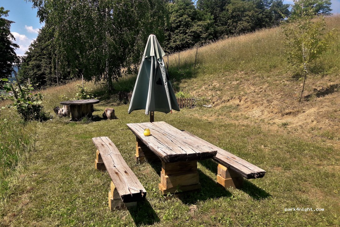 Kozjanska domačija v Dobju pri Planini — foto 2