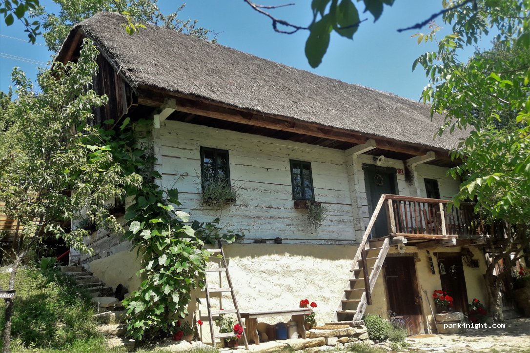 Kozjanska domačija v Dobju pri Planini — foto 3