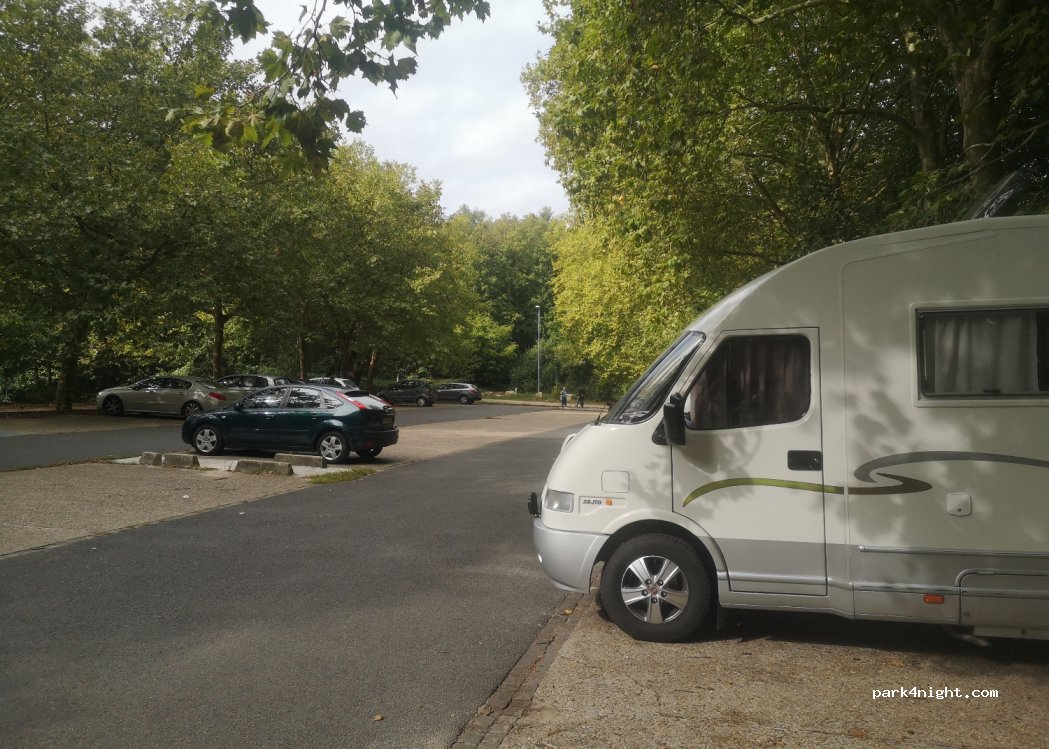 (92360) Meudon - 1 Route de l'Étang de Trivaux — foto 3