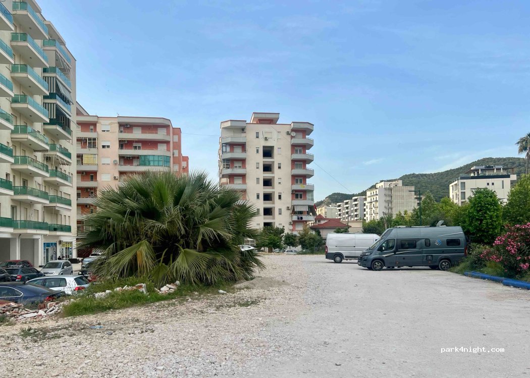() Vlorë - Rruga Dhimitër Konomi — foto 3