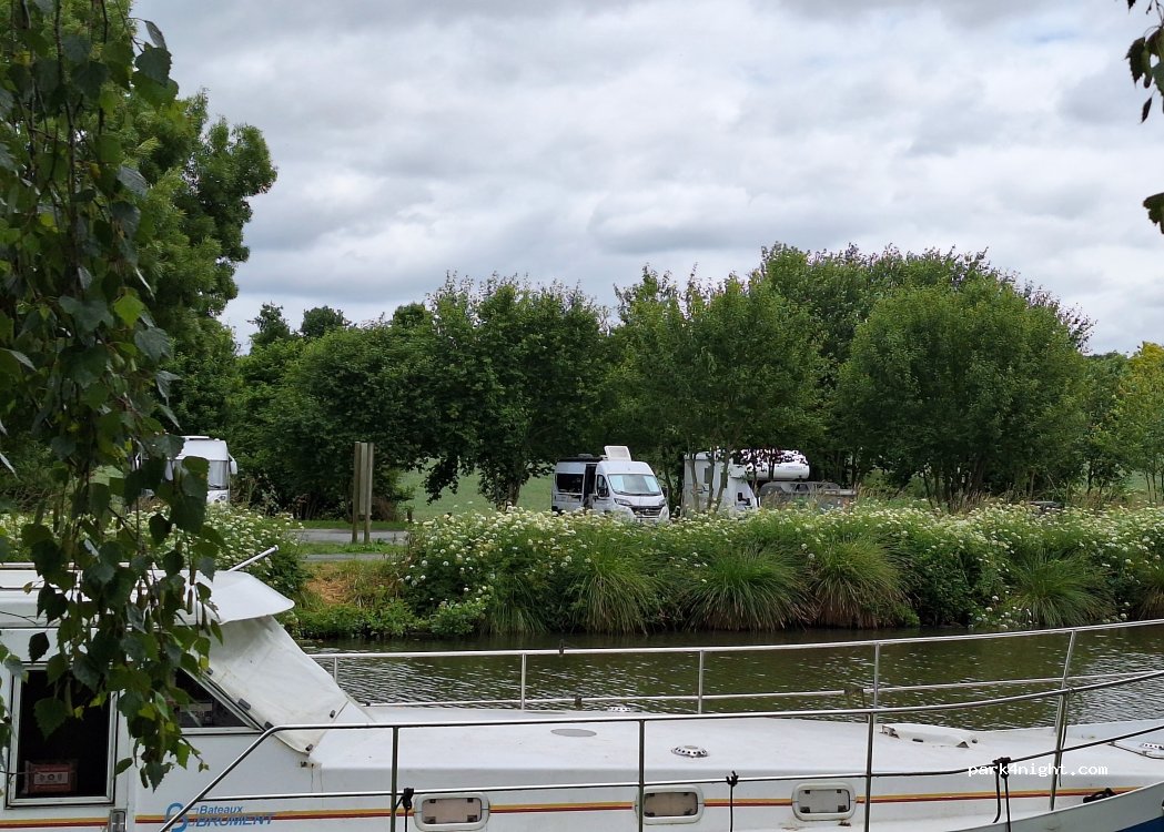 (35190) Tinténiac - 1 Quai de la Donac — foto 5