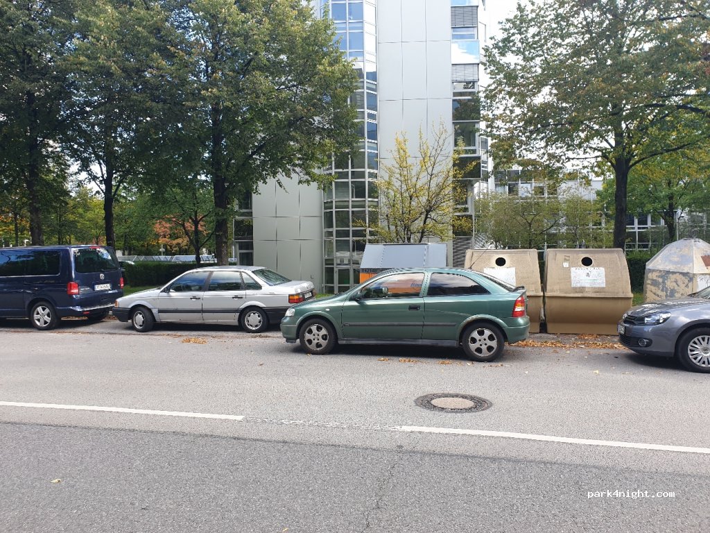 (81925) München - 31 Arabellastraße — foto 2