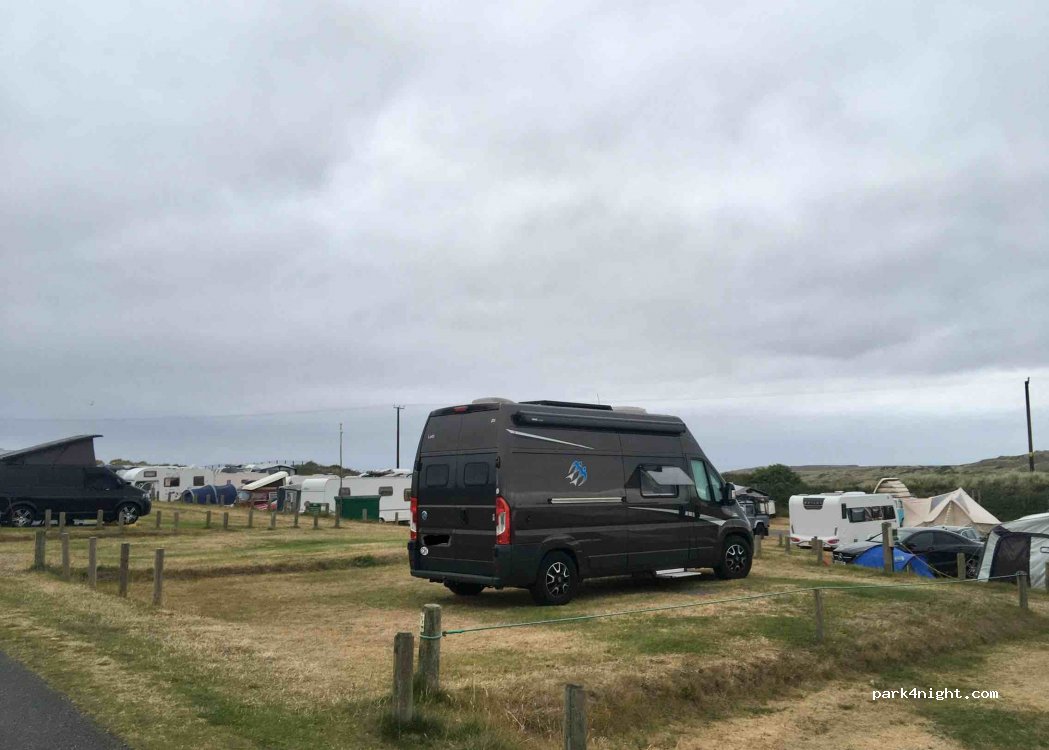 (TR27) Gwithian - Unnamed Road — foto