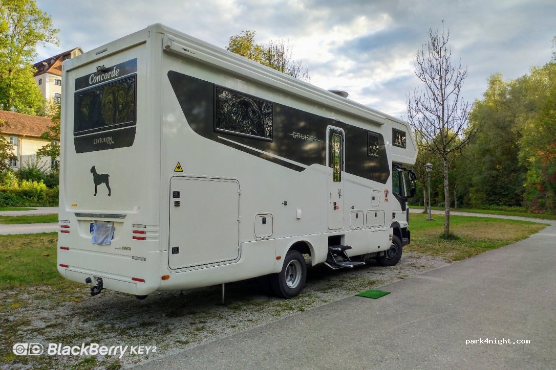 (82229) Seefeld - 1 Herrschinger Straße — foto