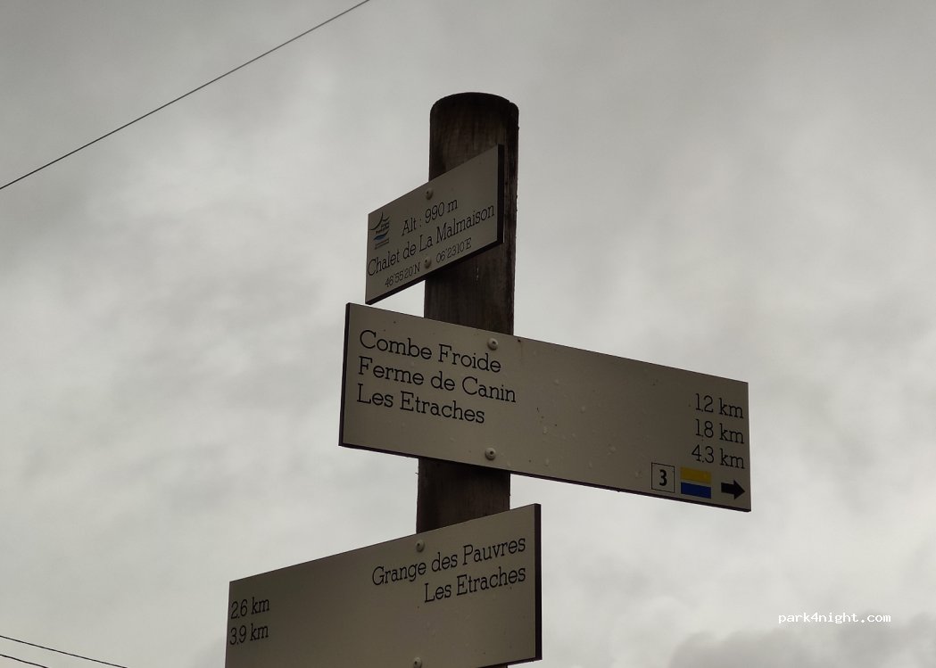 (25300) Pontarlier - Unnamed Road — foto 4