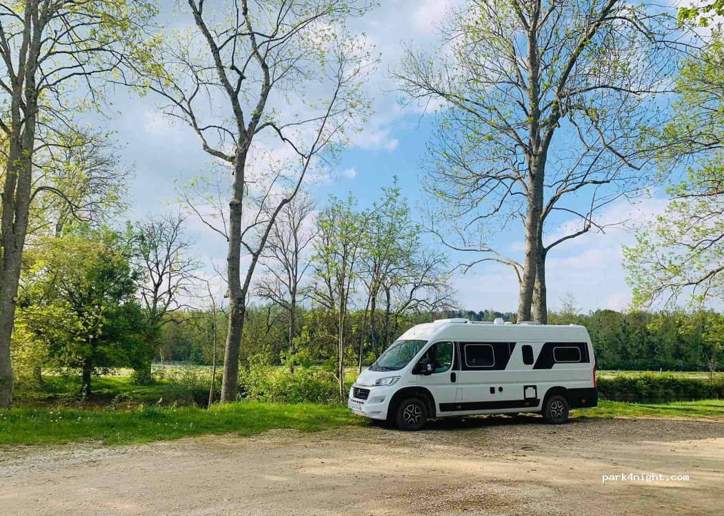 (89160) Ancy-le-Franc - 24 Rue aux Moines - Cusy — foto