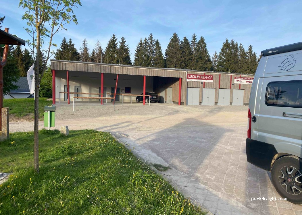 (98711) Schmiedefeld am Rennsteig - Ruppachstraße — foto 3