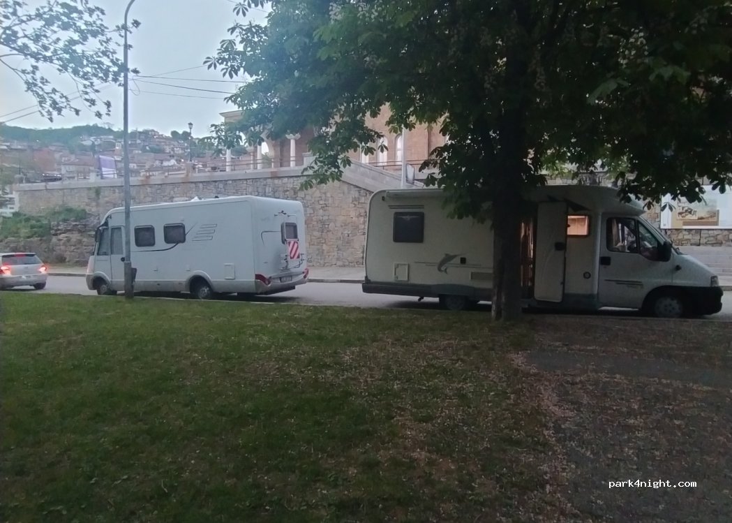 (5003) Veliko Tarnovo - ulitsa — foto 4