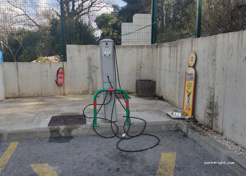 (20235) Orašac Zaton Veliki - — foto