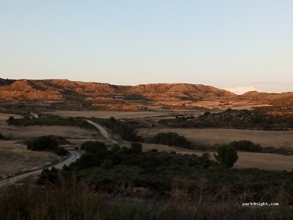 (50615) Valpalmas - Unnamed Road — foto 3