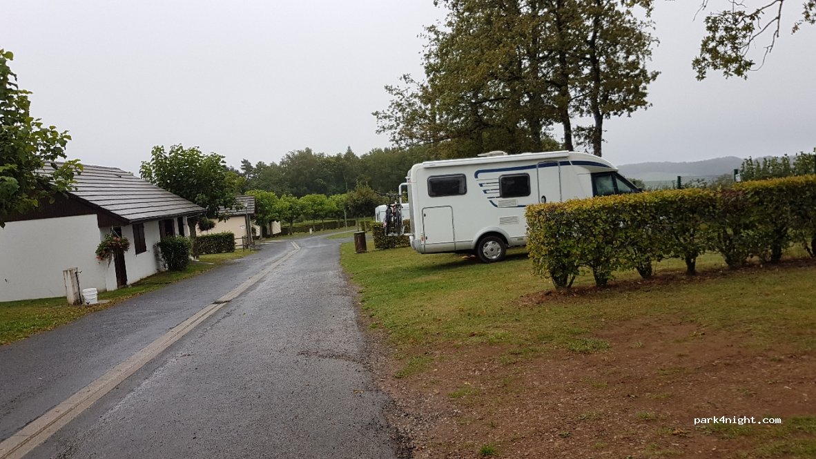 Camping municipal — foto 2