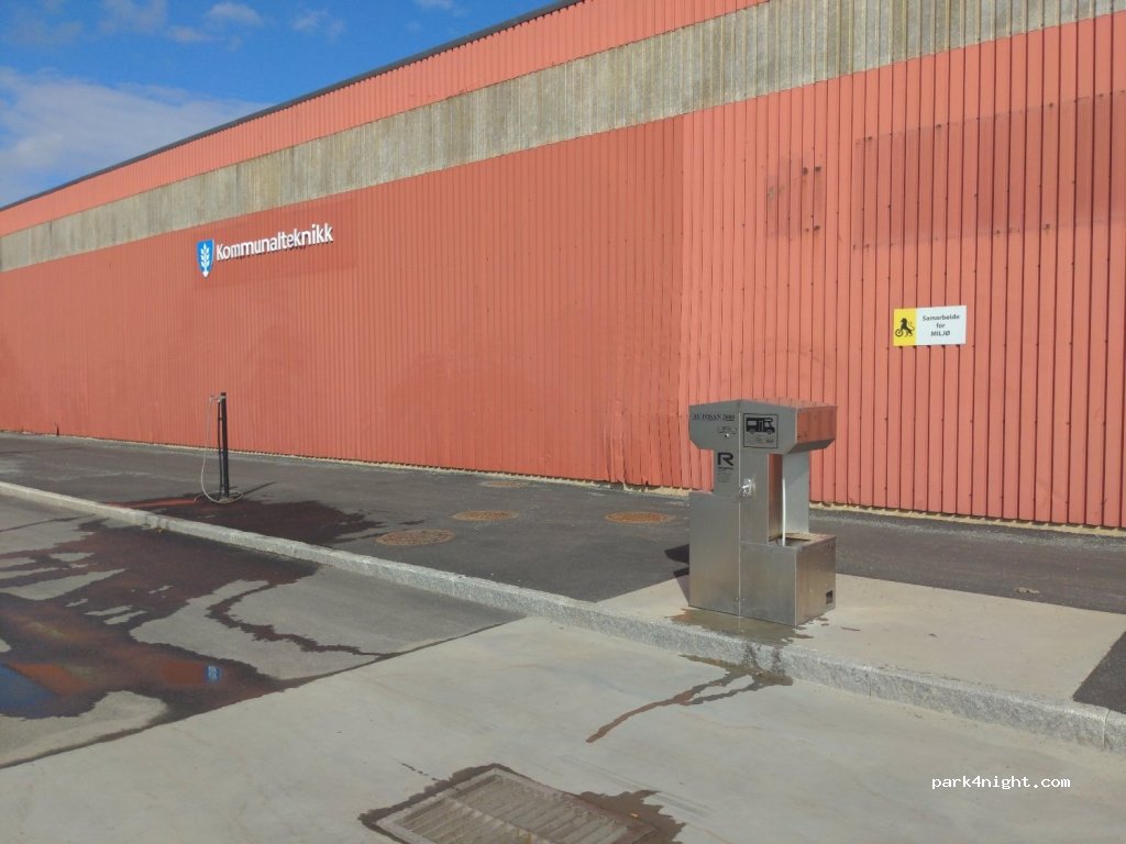 (3262) Larvik - 9A Lågaveien — foto