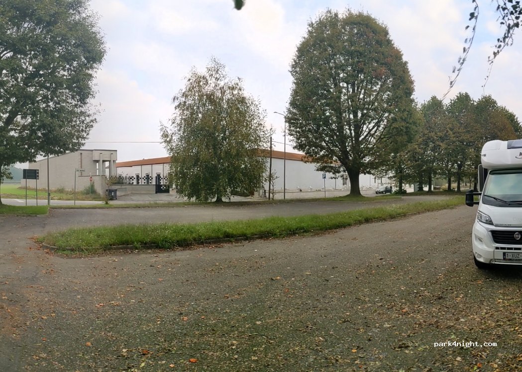 (28060) San Nazzaro Sesia - 37 Via Fratelli dell'Olmo — foto 3