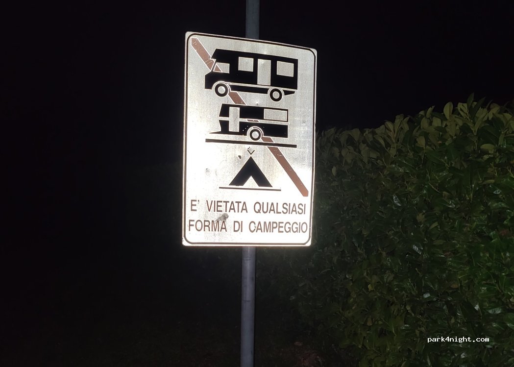 (38017) Mezzolombardo - Strada Provinciale 235 — foto 4