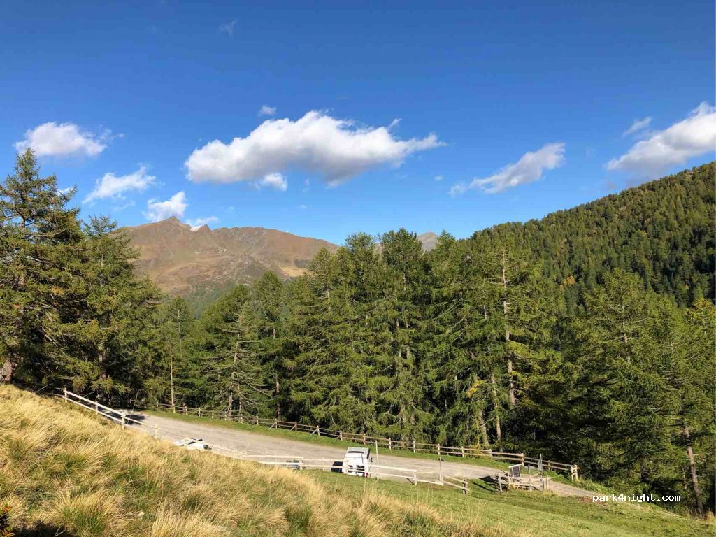 (39013) Moos in Passeier - Unnamed Road — foto