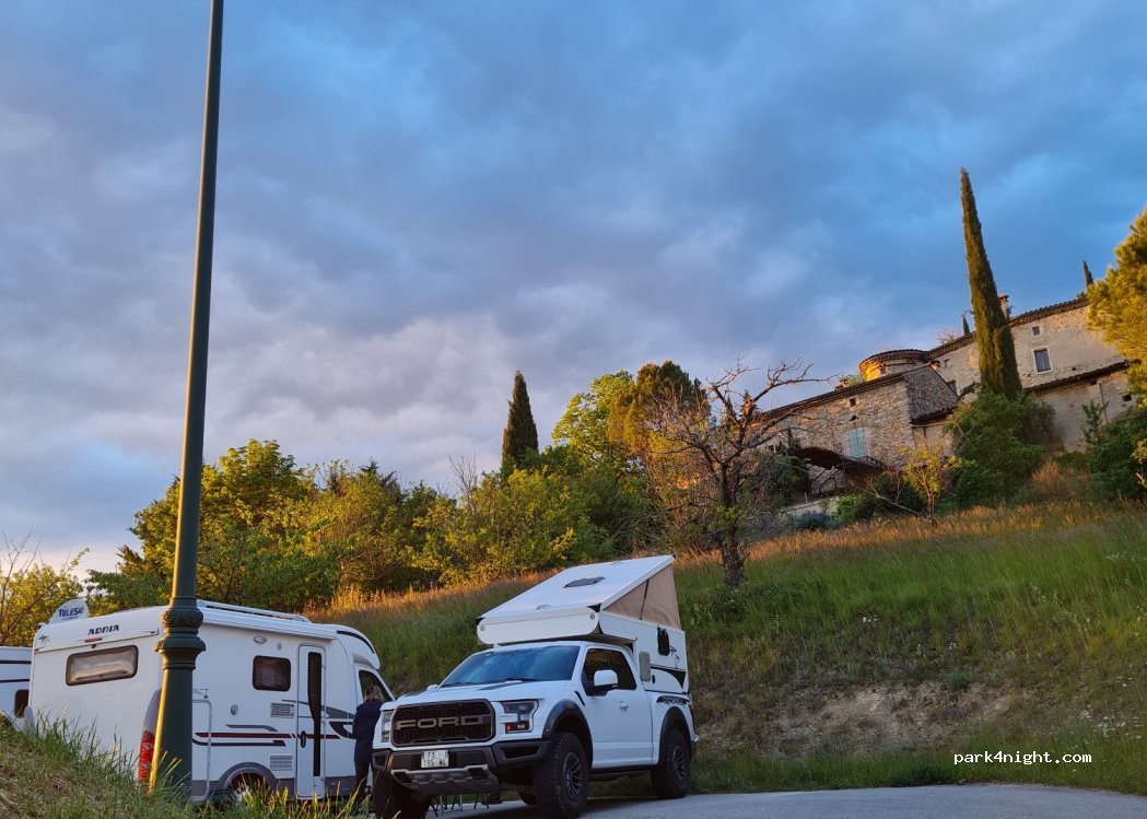 (26400) Montclar-sur-Gervanne - D577 — foto 3